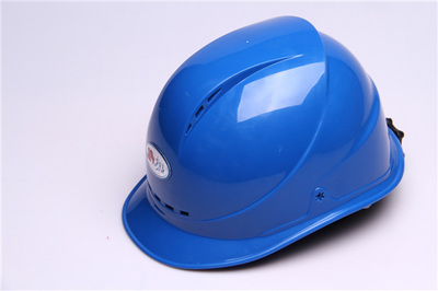 電纜線路敷設，安全帽不可少——勞來斯安全防護裝備為您保駕護航